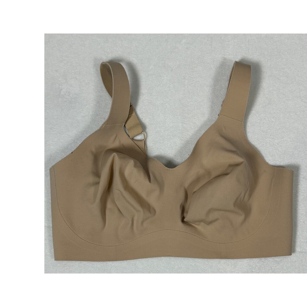 Evelyn & Bobbie The Beyond Bra Tan Wireless Size Small